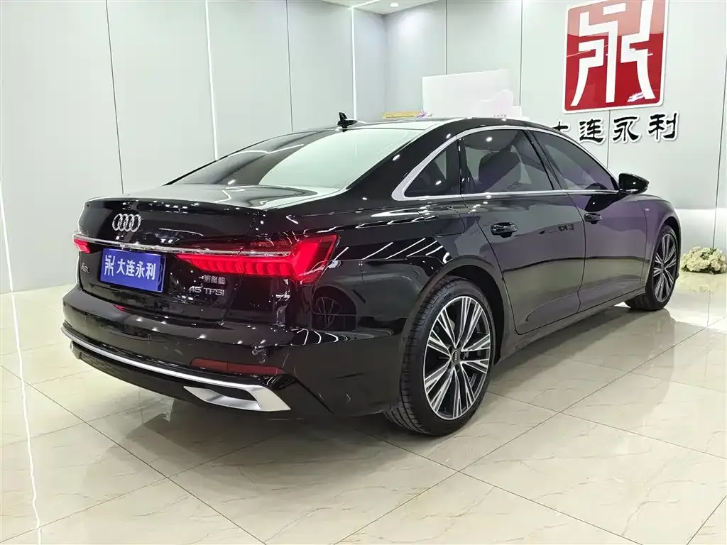 Audi A6L 2025 из CN, фото 9