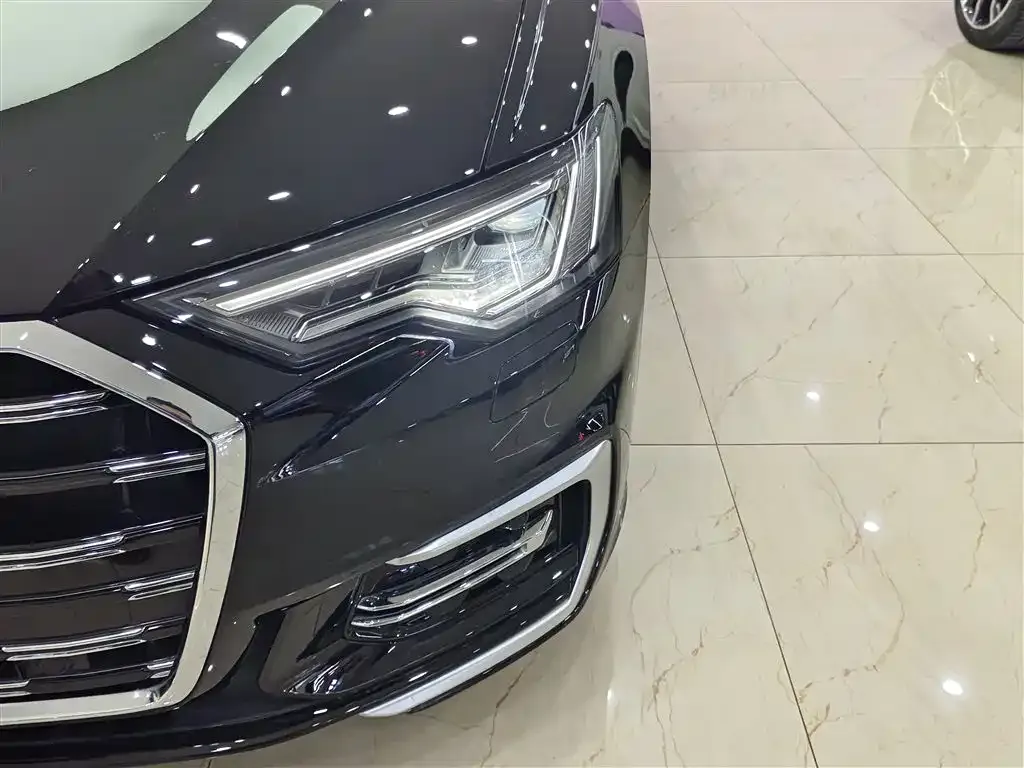 Audi A6L 2025 из CN, фото 7