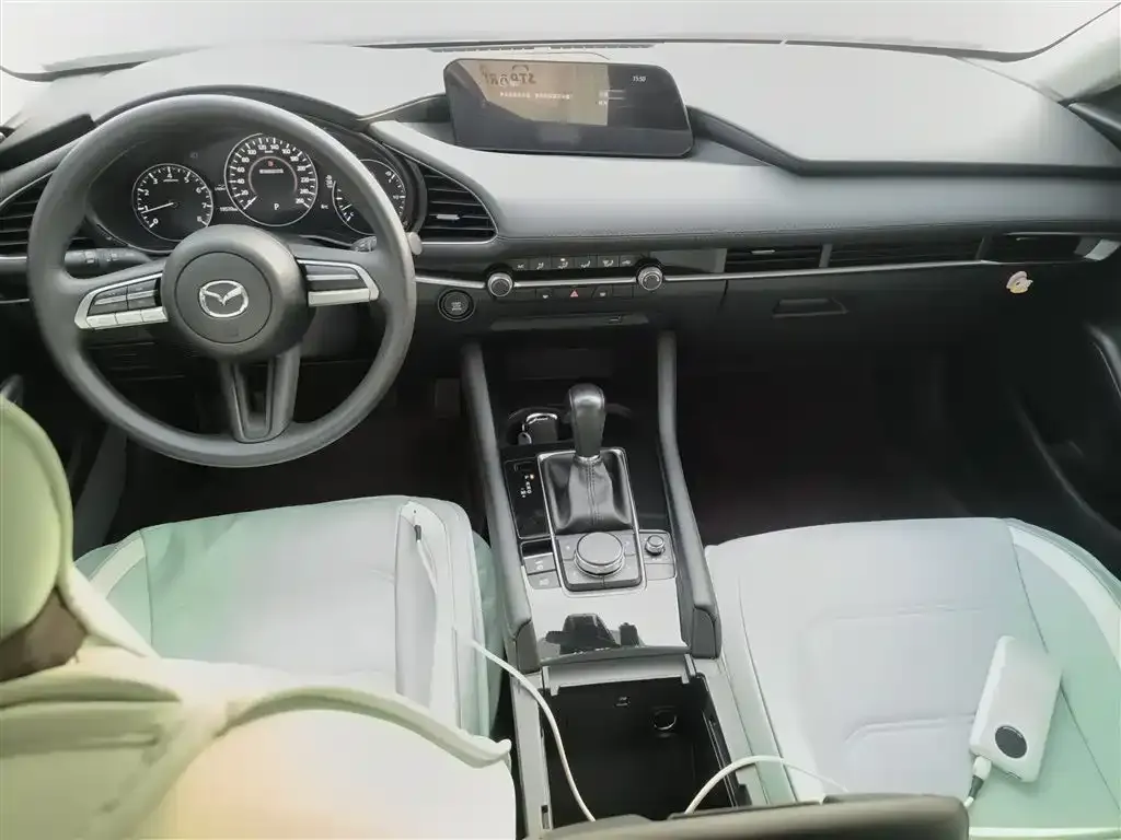 Mazda 3 Axela 2024 из CN, фото 5