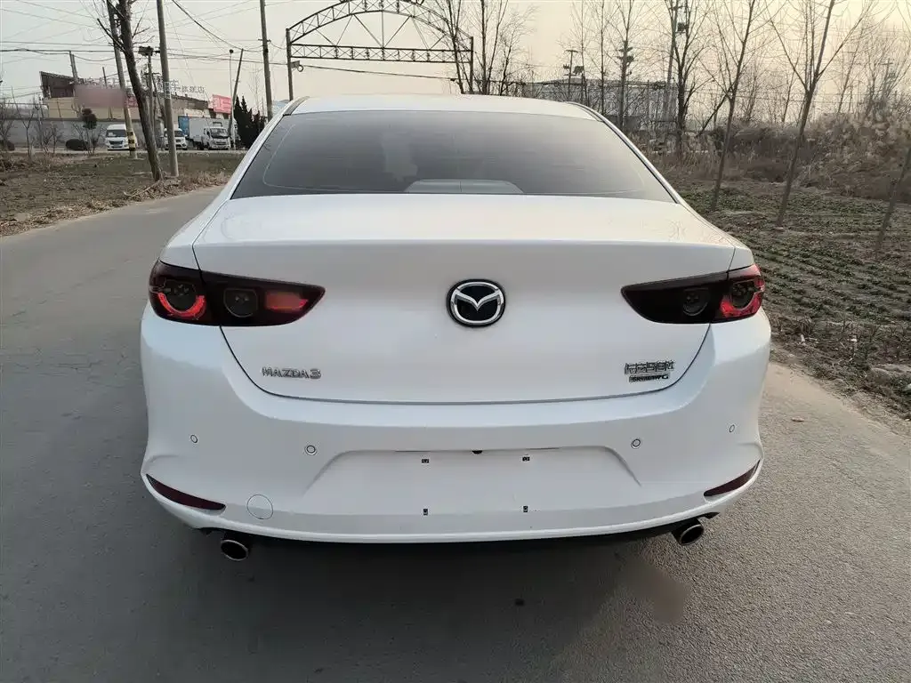 Mazda 3 Axela 2024 из CN, фото 10