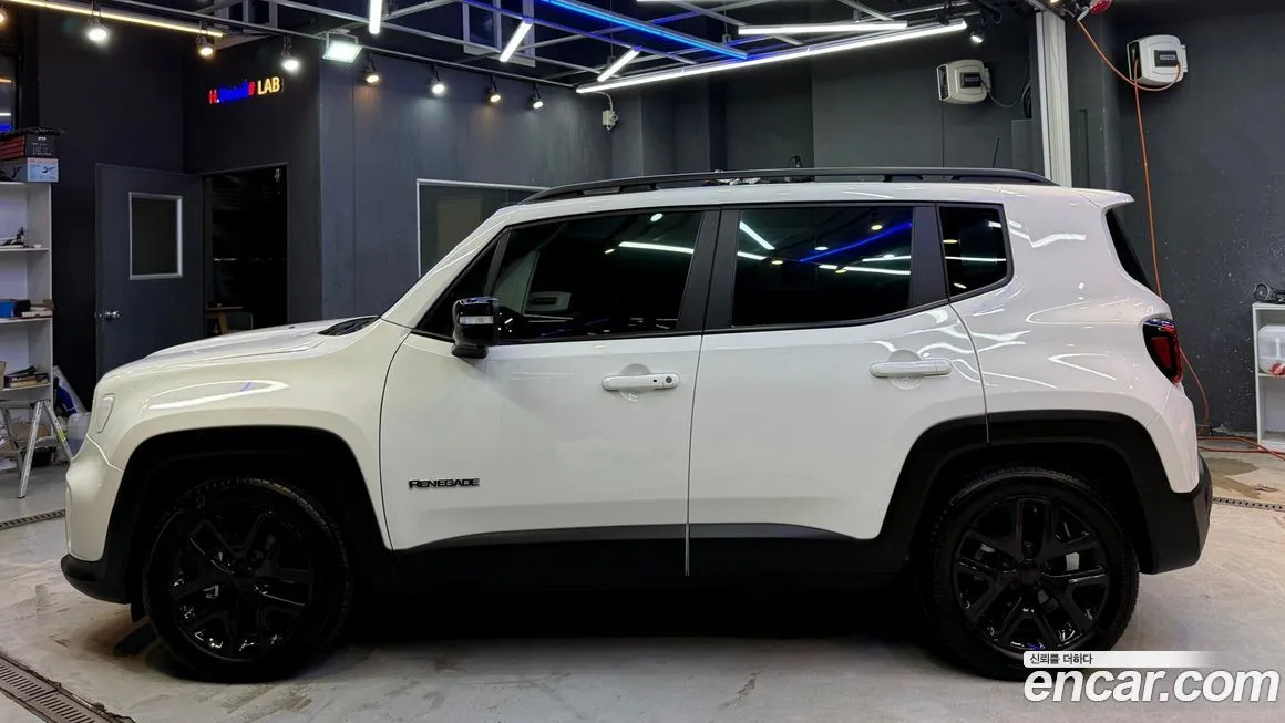Jeep Renegade 2023 из KR, фото 4