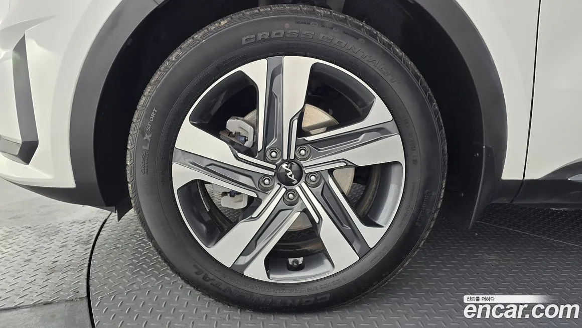 Kia Sorento — фото 9