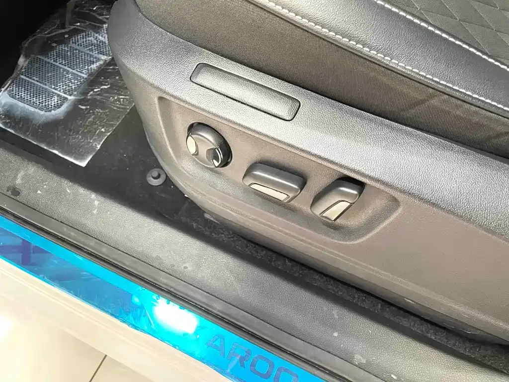 Skoda Karoq 2021 из CN, фото 9