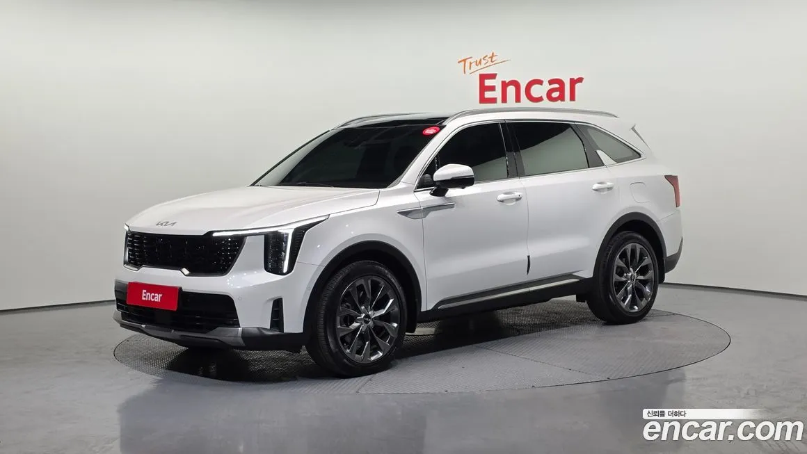 Kia Sorento — фото 1