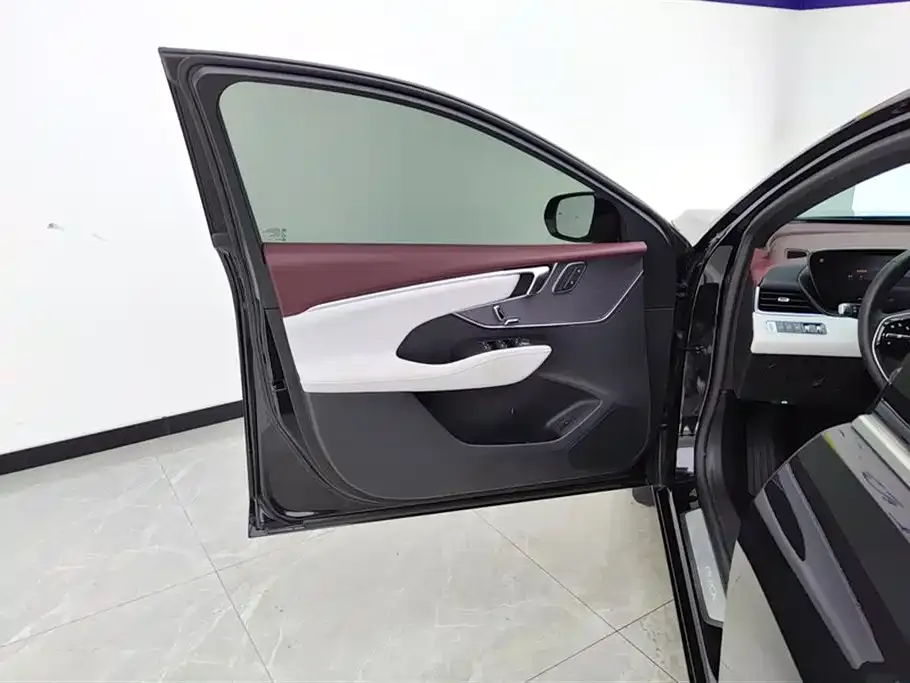 Buick LaCrosse 2024 из CN, фото 2