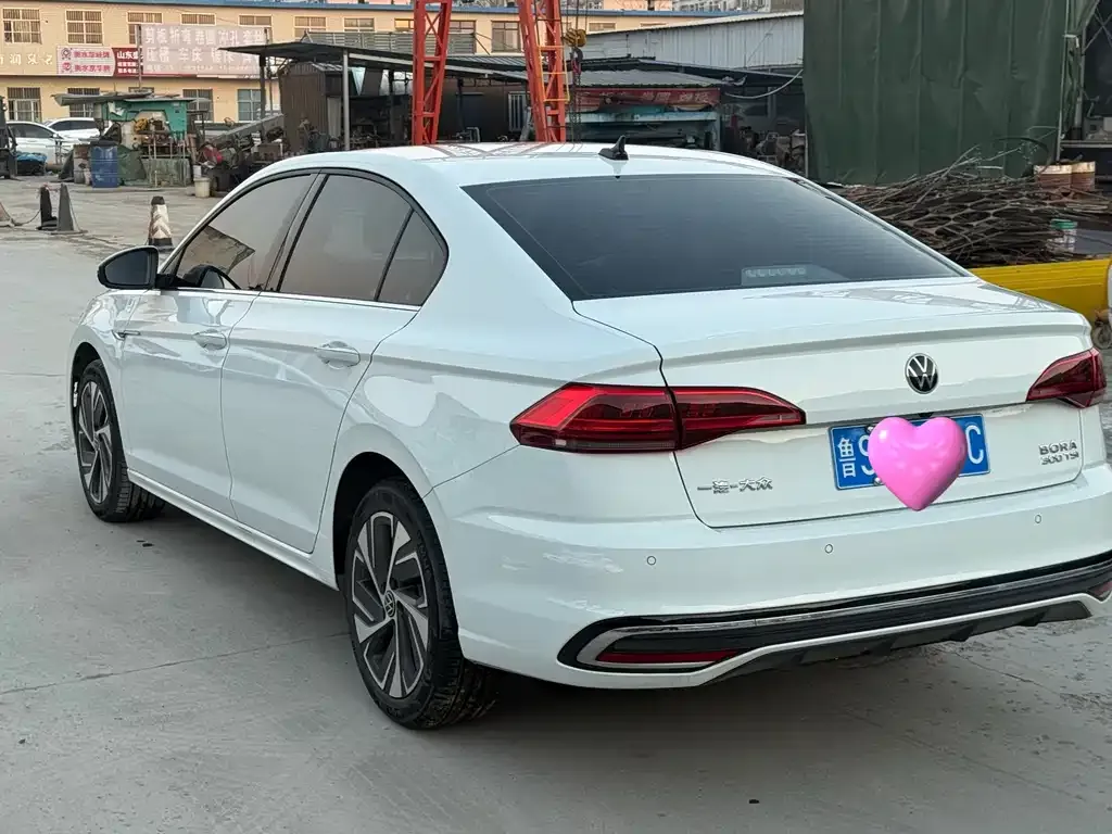 Volkswagen Bora 2024 из CN, фото 9