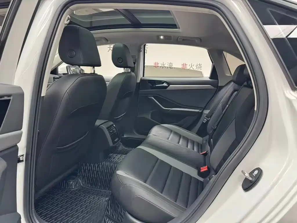Volkswagen Sagitar 2021 из CN, фото 7
