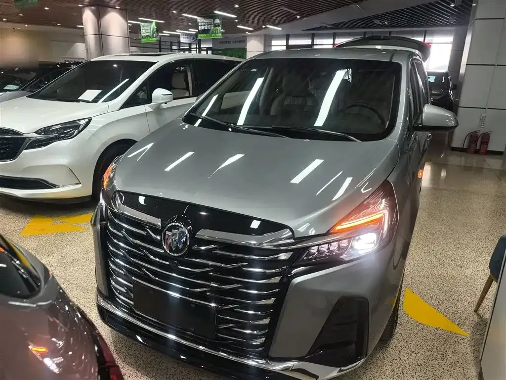 Buick GL8 2023 из CN, фото 5