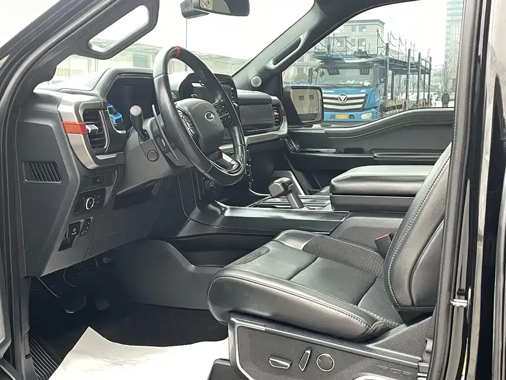 Ford F-150 Raptor 2023 из CN, фото 10