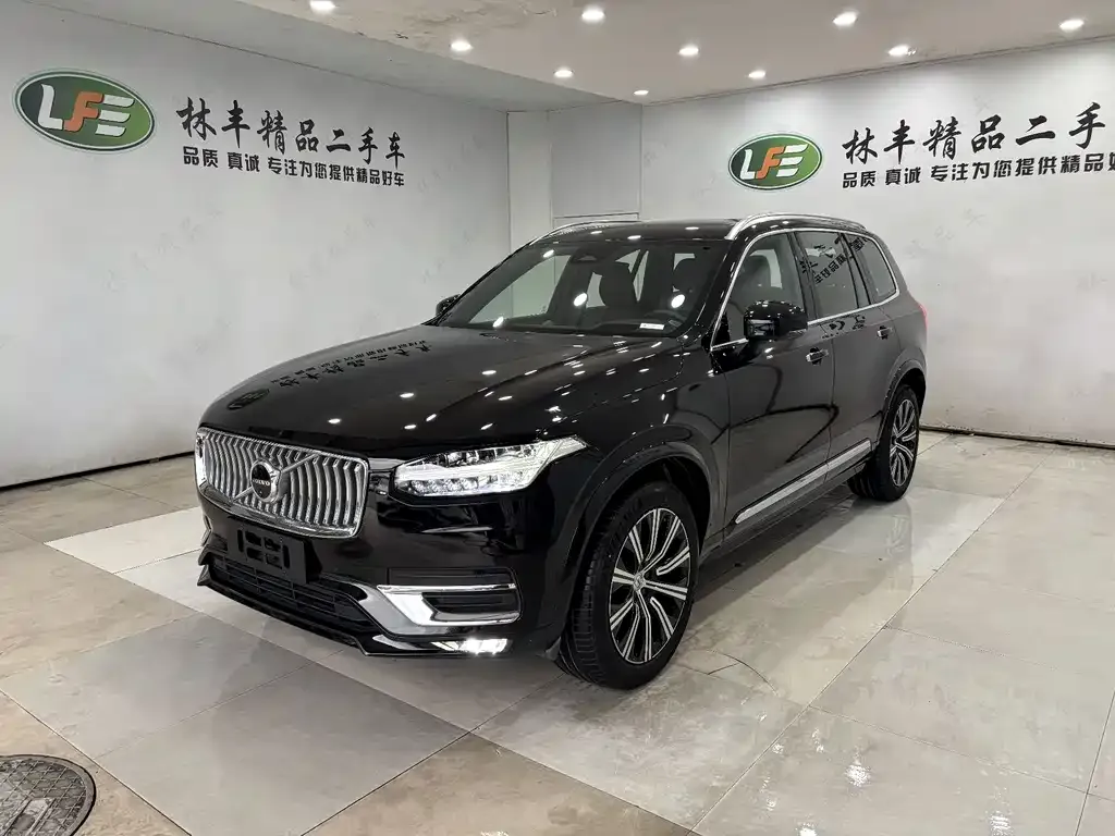 Volvo XC90 2023 из CN, фото 1