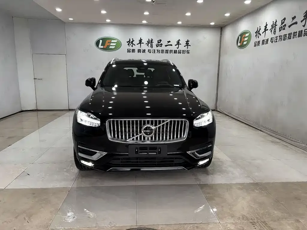 Volvo XC90 2023 из CN, фото 8