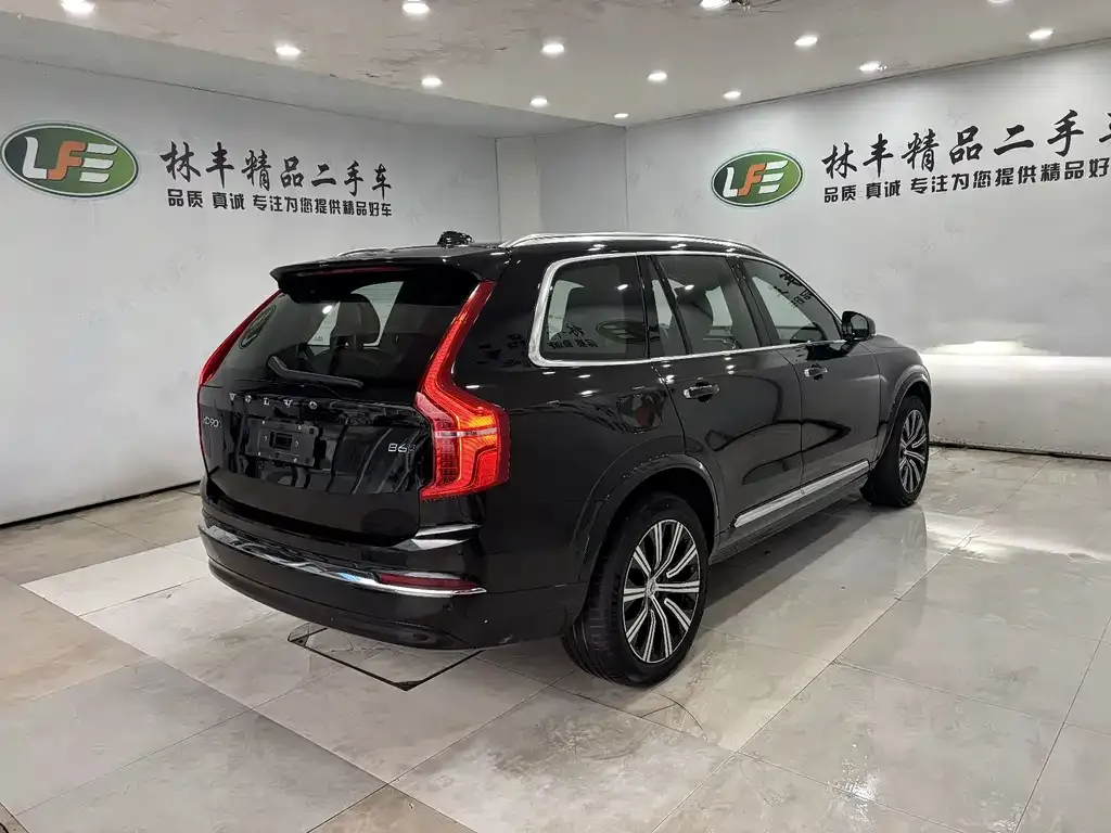 Volvo XC90 2023 из CN, фото 5