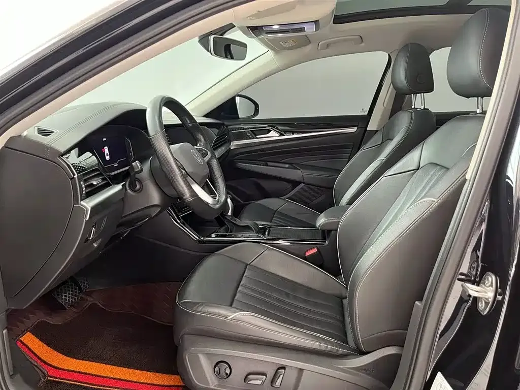 Volkswagen Passat 2022 из CN, фото 5