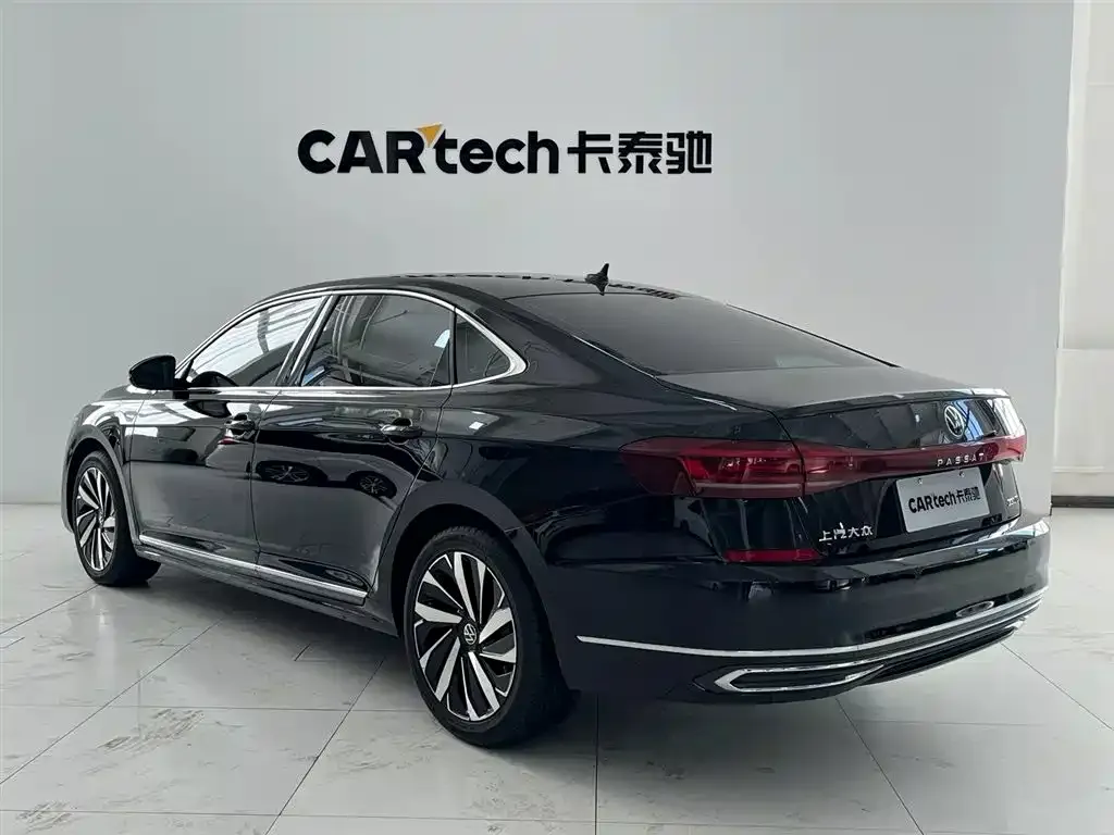 Volkswagen Passat 2022 из CN, фото 6