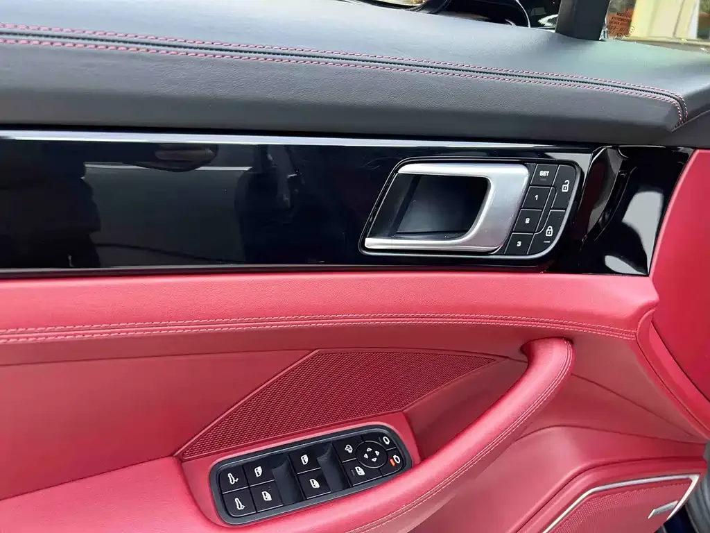 Porsche Panamera 2021 из CN, фото 10