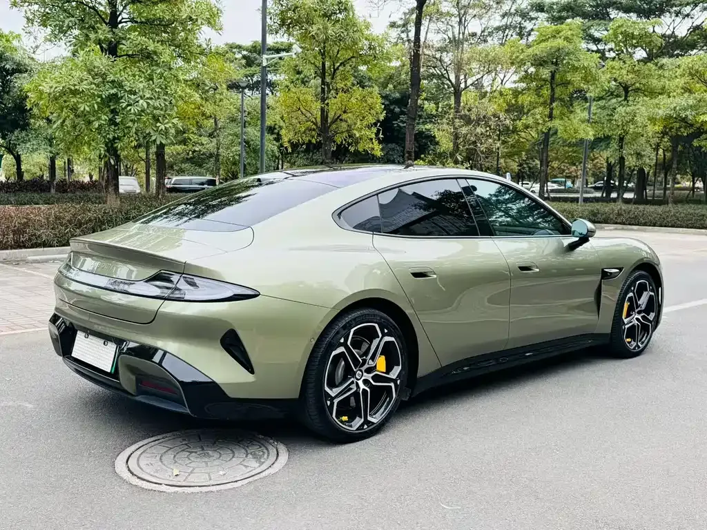 Xiaomi SU7 — фото 3