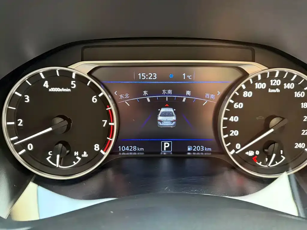 Nissan Teana 2024 из CN, фото 2