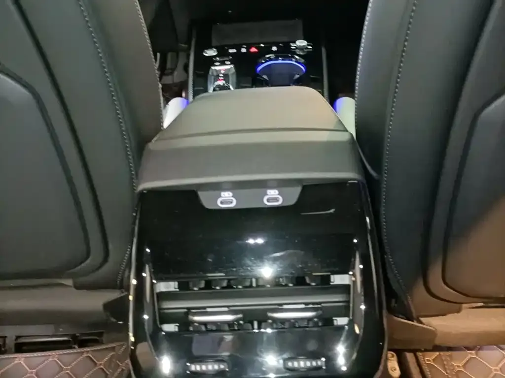 Audi A5L 2025 из CN, фото 9