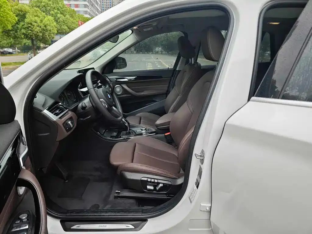 BMW X1 2022 из CN, фото 7