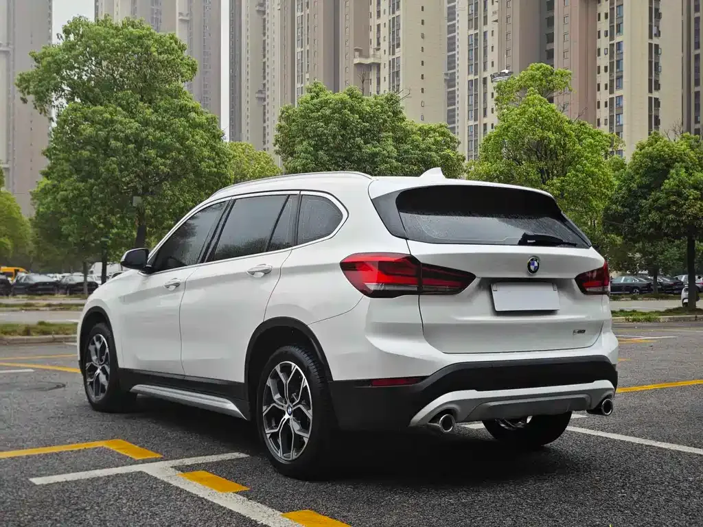 BMW X1 2022 из CN, фото 8