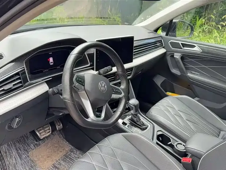 Volkswagen Tiguan L 2022 из CN, фото 2