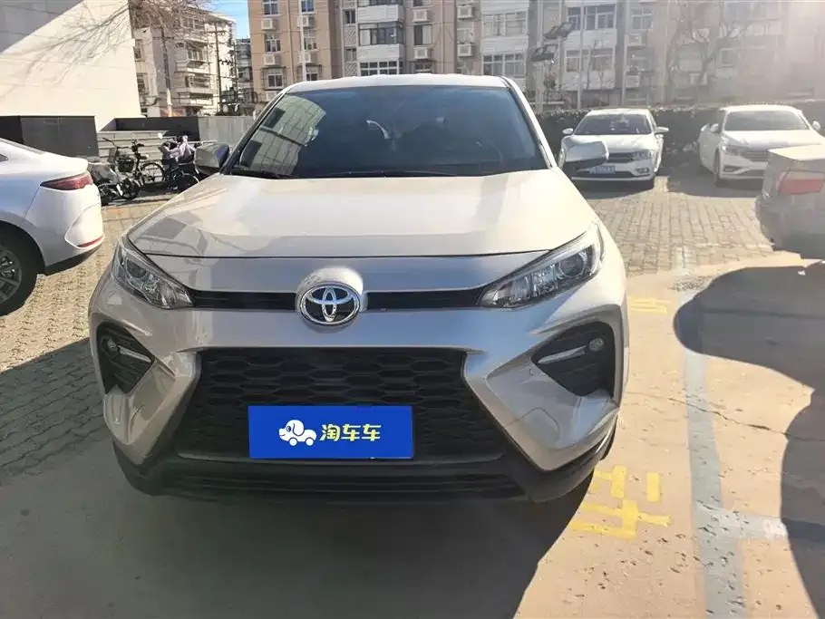 Toyota Wildlander 2022 из CN, фото 5