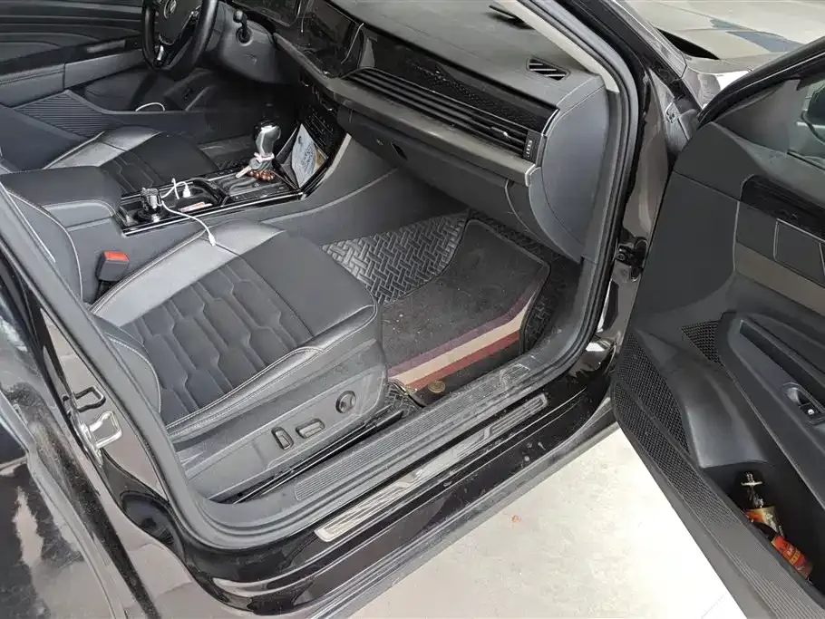 Volkswagen Passat 2021 из CN, фото 7