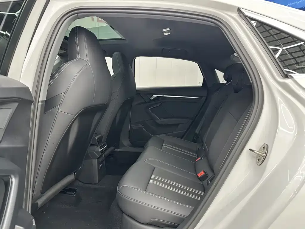 Audi A3 2022 из CN, фото 4