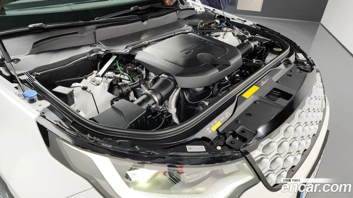 Land Rover Discovery 2024 из KR, фото 10