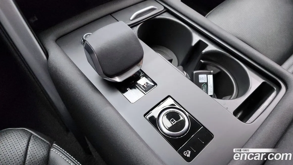 Land Rover Discovery 2024 из KR, фото 7