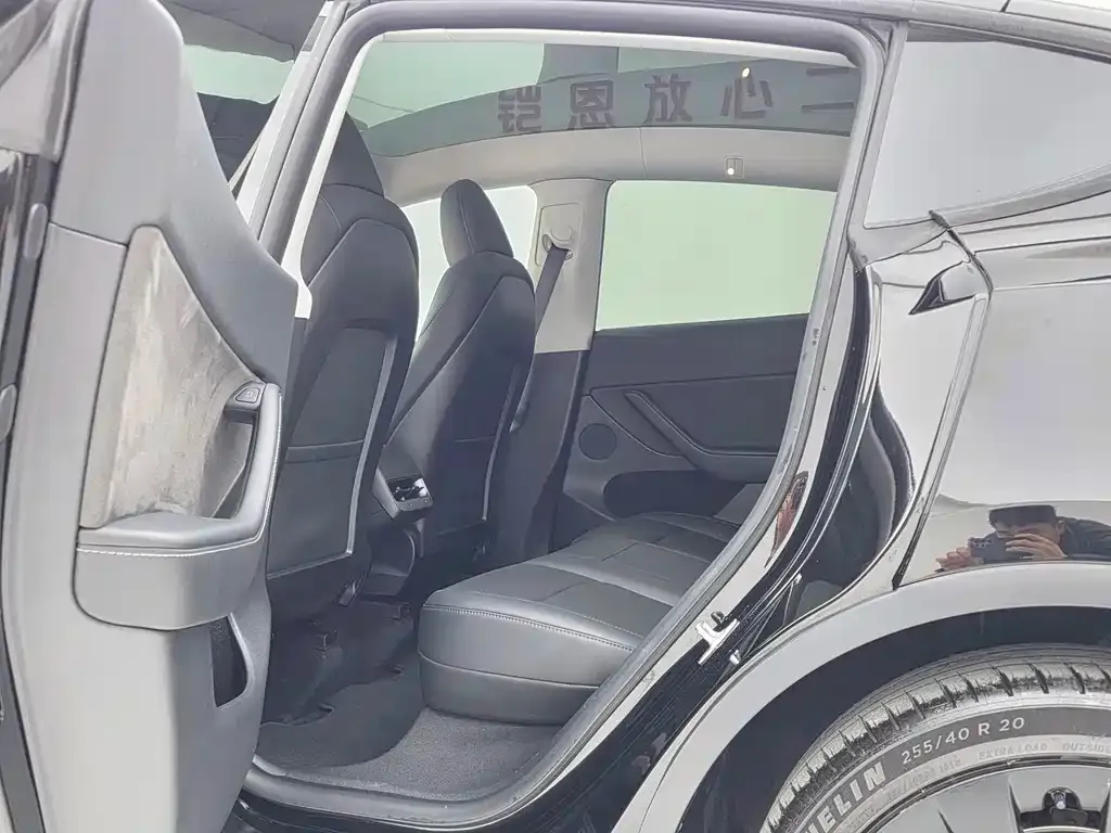 Tesla Model Y 2024 из CN, фото 9