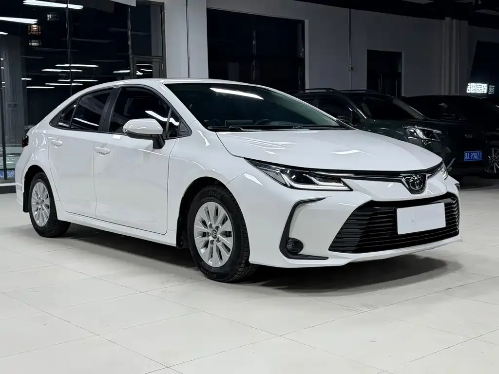 Toyota Corolla 2021 из CN, фото 3