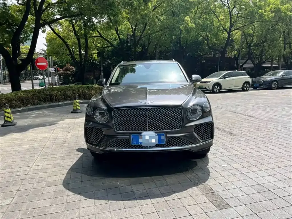 Bentley Bentayga 2021 из CN, фото 6