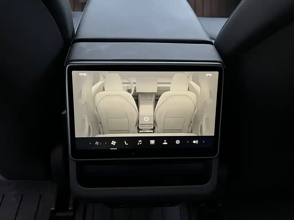 Tesla Model 3 2024 из CN, фото 2