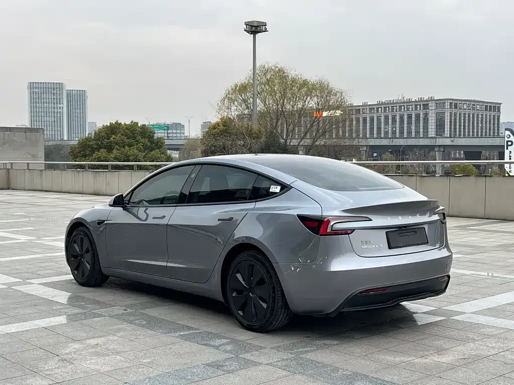 Tesla Model 3 2024 из CN, фото 7