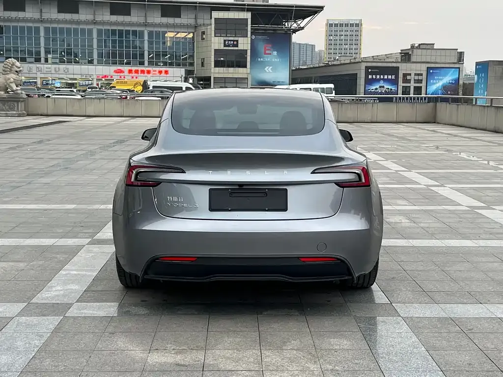 Tesla Model 3 2024 из CN, фото 8