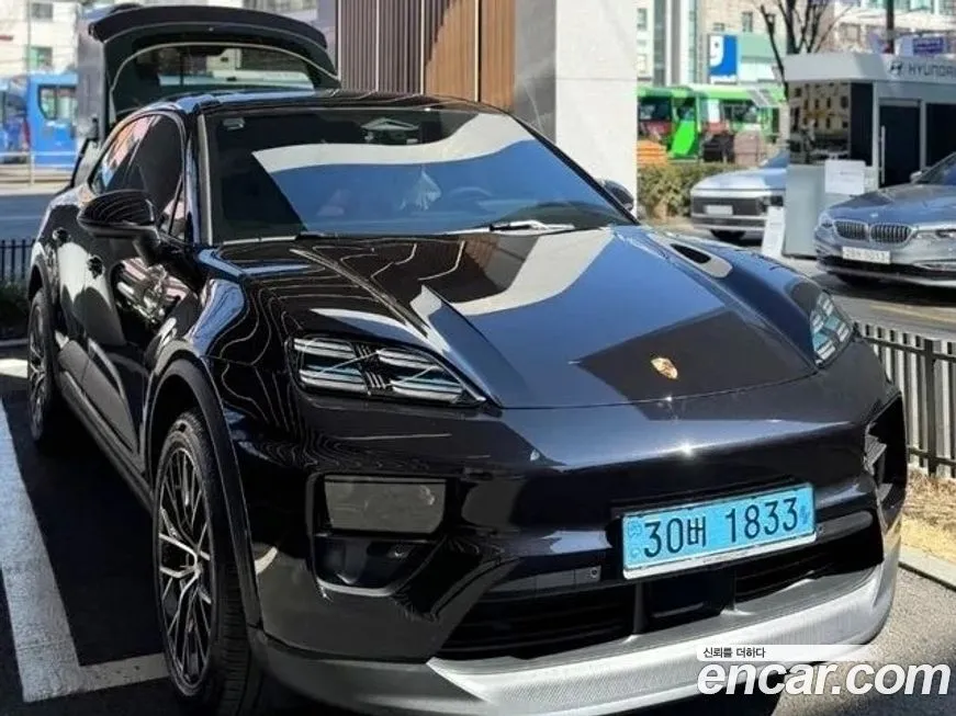 Porsche Macan 2025 из KR, фото 2