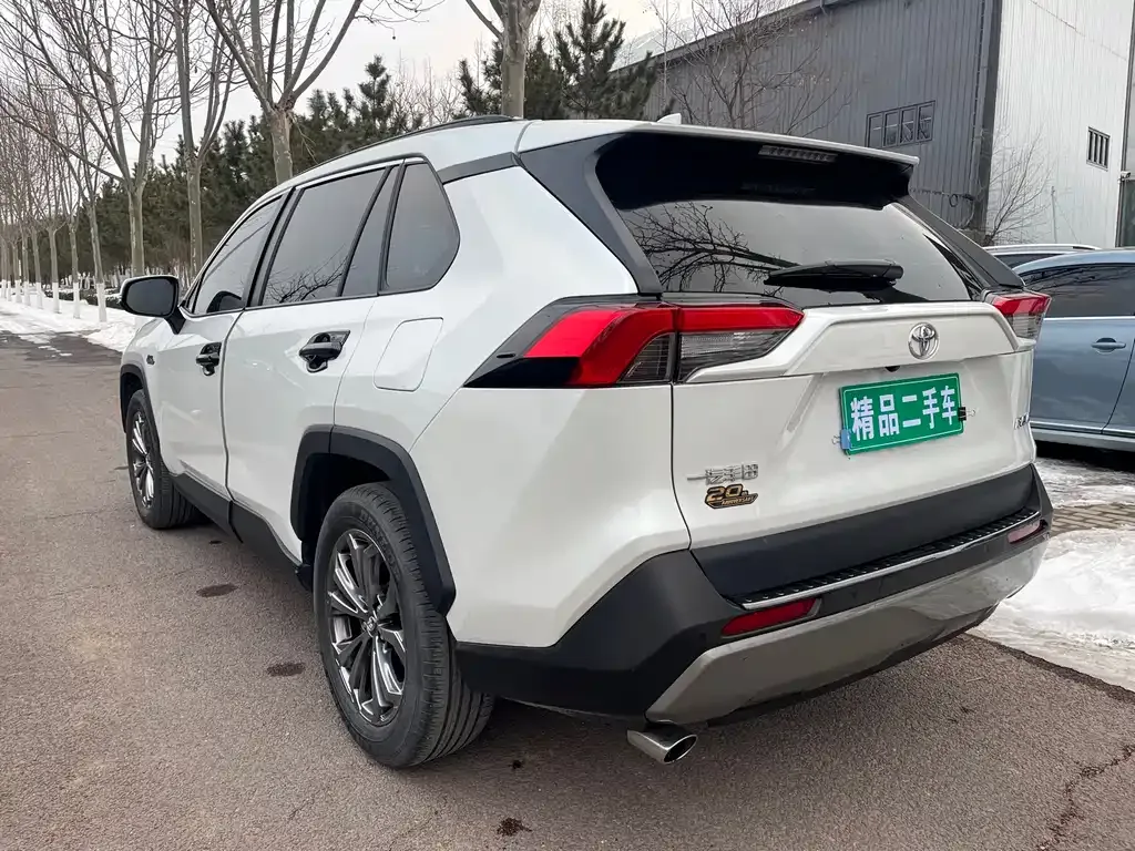 Toyota RAV4 2024 из CN, фото 7