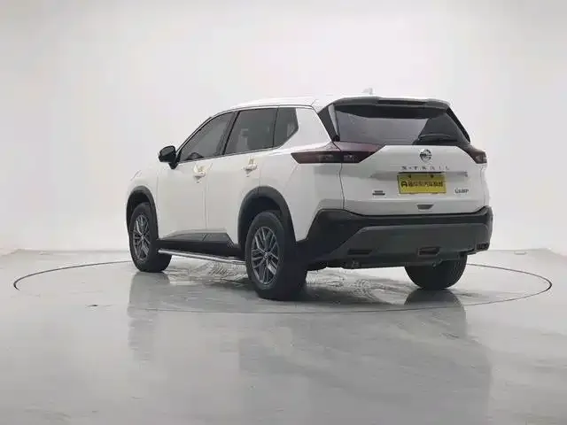 Nissan X-Trail 2022 из CN, фото 2