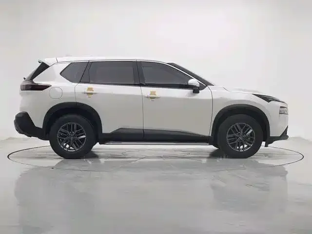 Nissan X-Trail 2022 из CN, фото 4