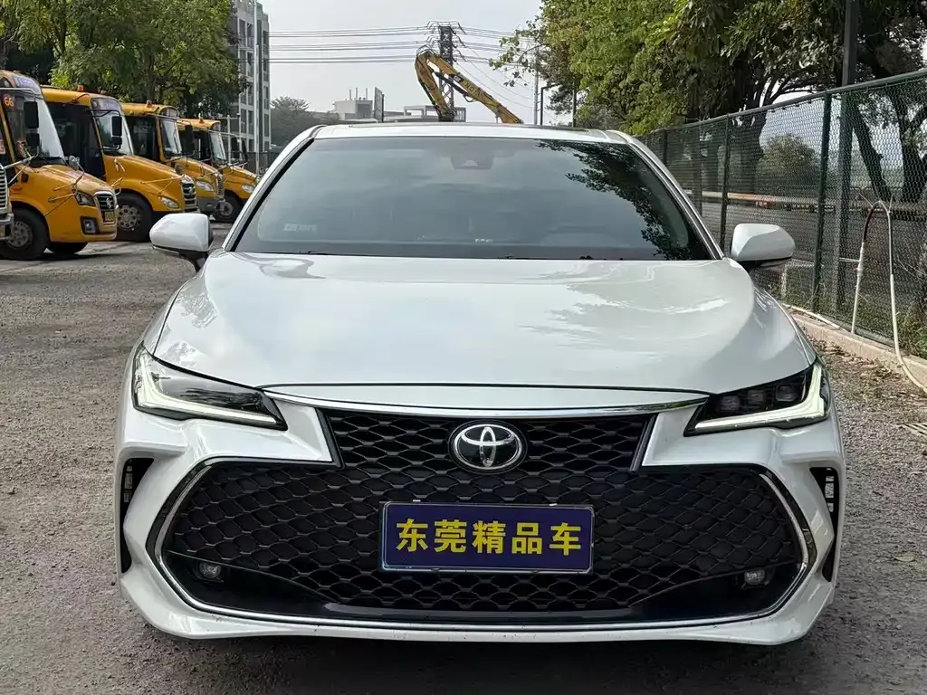 Toyota Avalon 2022 из CN, фото 5