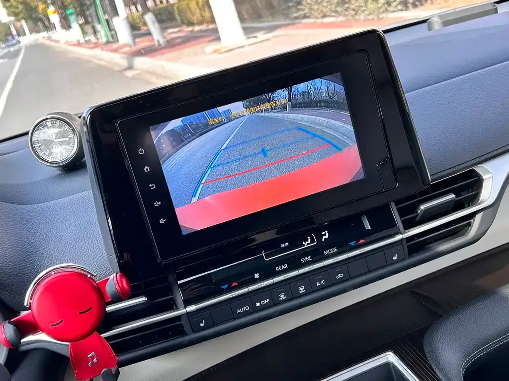 Toyota Sienna 2024 из CN, фото 9