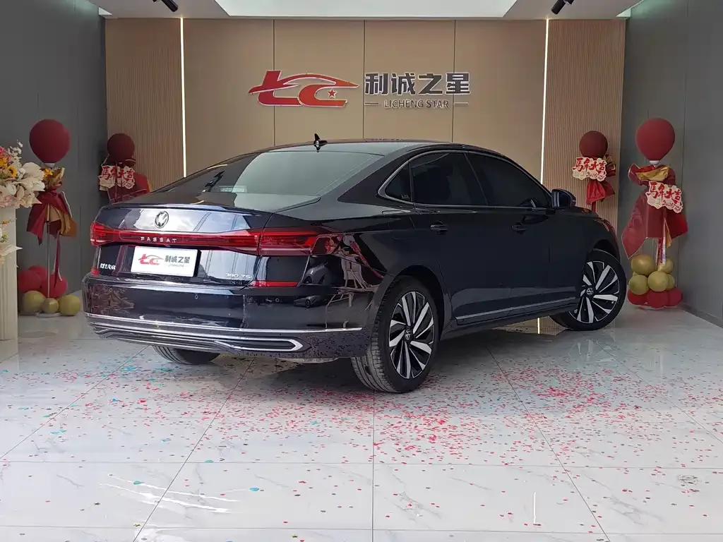 Volkswagen Passat 2024 из CN, фото 7