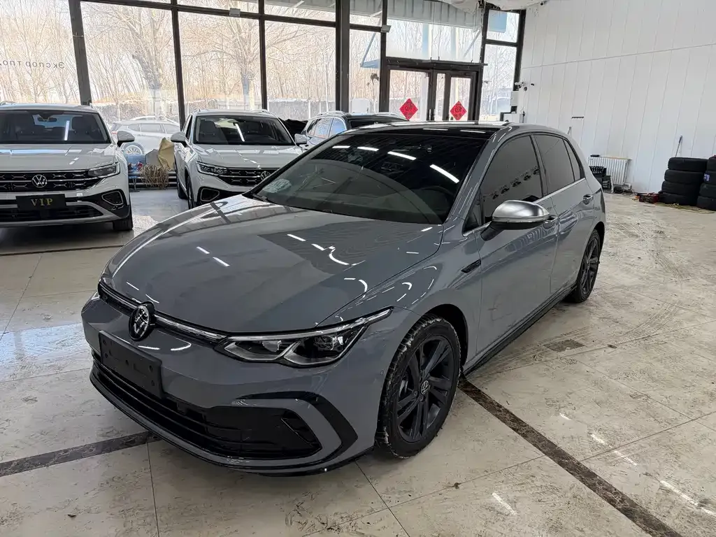 Volkswagen Golf 2022 из CN, фото 1