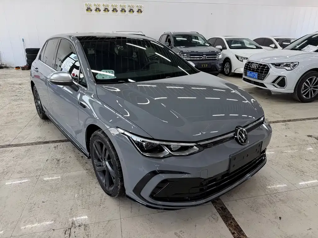 Volkswagen Golf 2022 из CN, фото 4