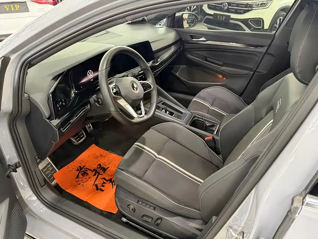 Volkswagen Golf 2022 из CN, фото 5