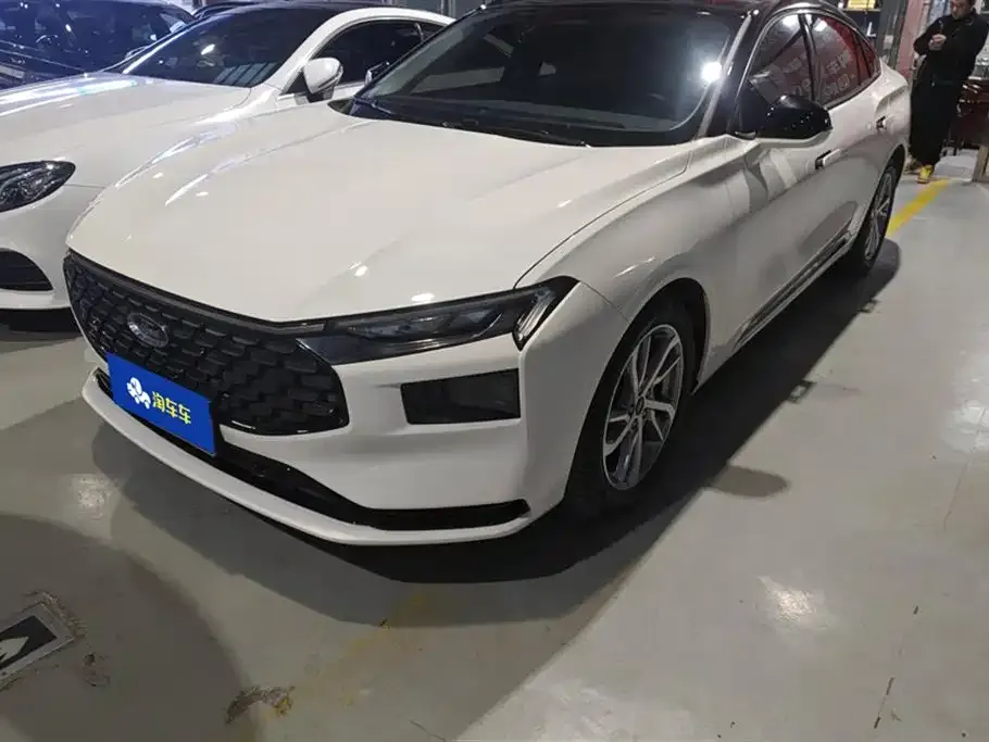 Ford Mondeo 2023 из CN, фото 1