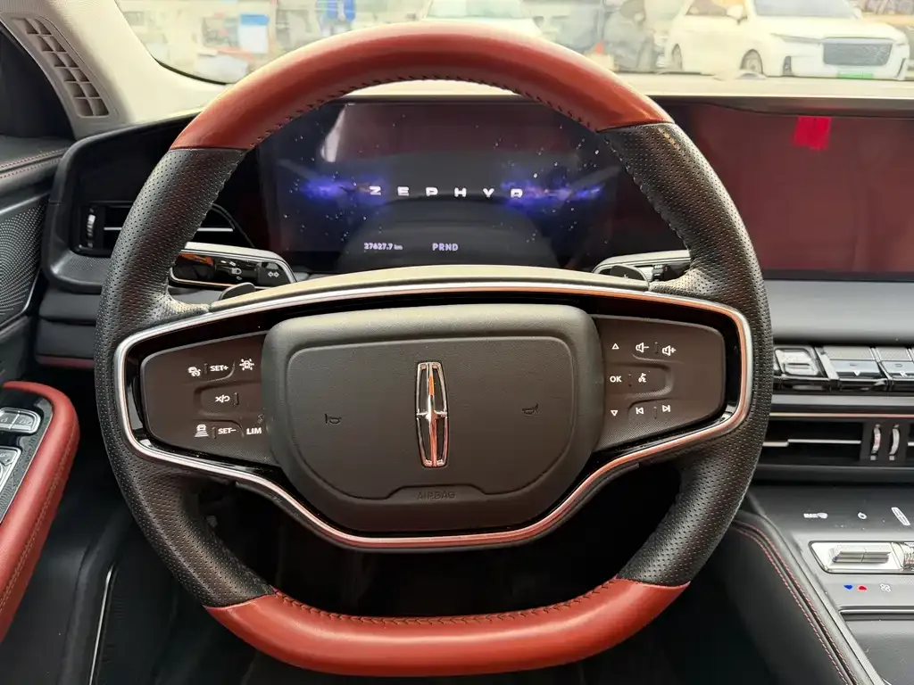 Lincoln Z 2022 из CN, фото 4