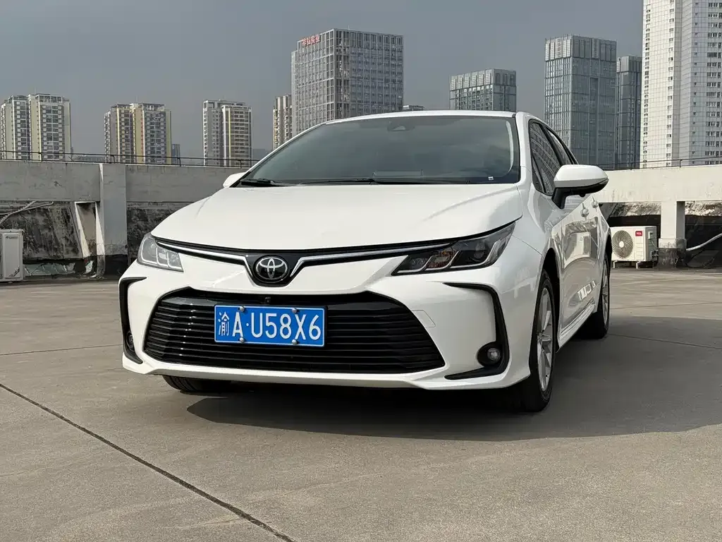 Toyota Corolla 2021 из CN, фото 1