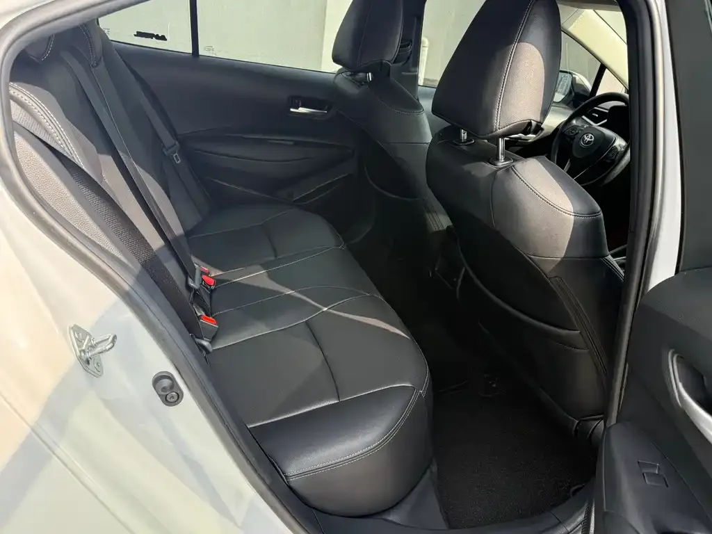 Toyota Corolla 2021 из CN, фото 4